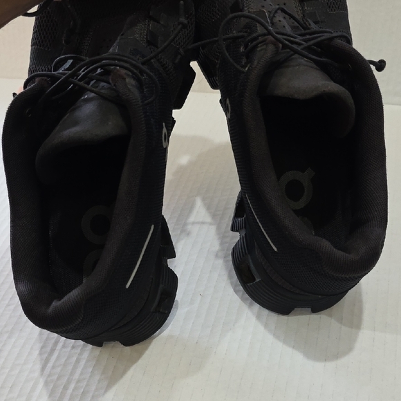 On Cloud 5 Running Women's Black Performance Sneakers 8.5 - Picture 7 of 10